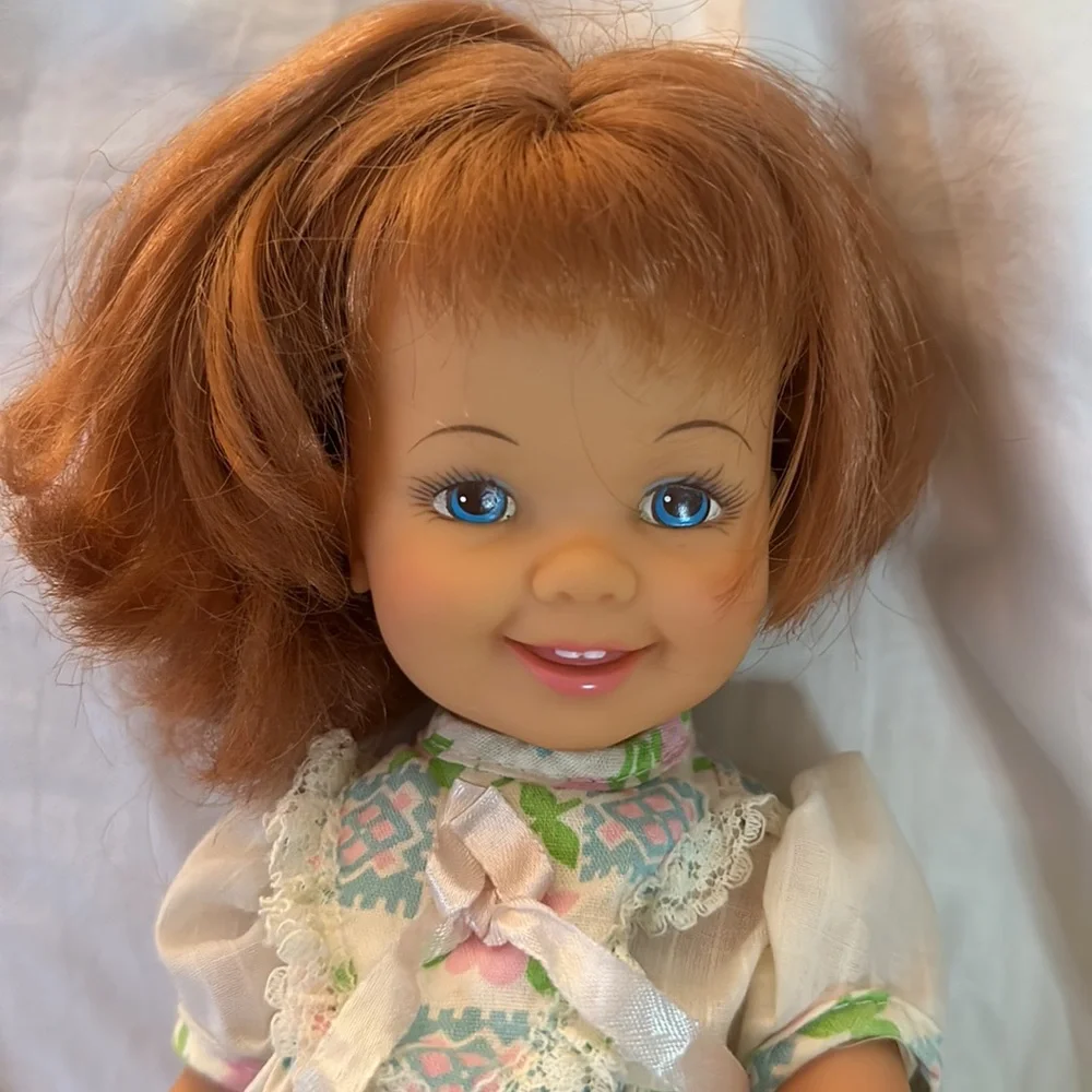 Cinnamon doll by Ideal Chrissy’s little sister very cute hair grows & goes nice - Picture 14 of 14